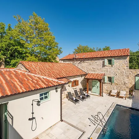 Tonina Vakantiehuis Pristeg